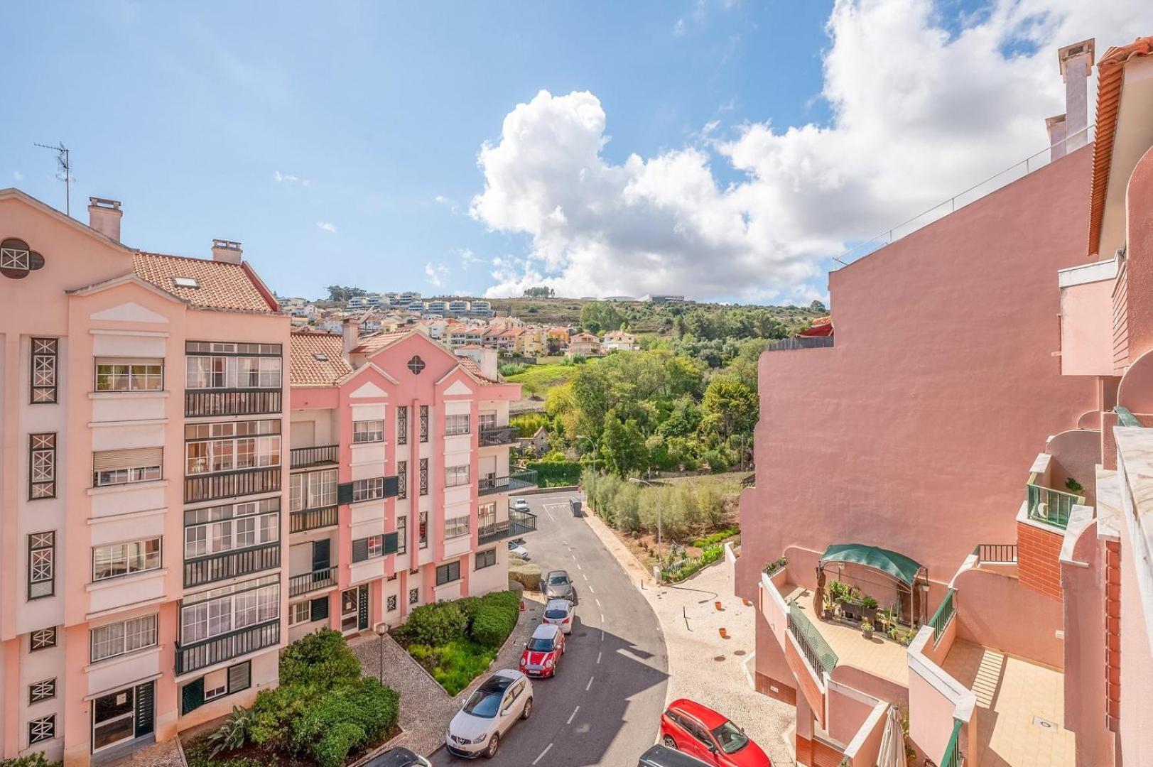 Guestready - Spacious Residence In Oeiras Barcarena Ngoại thất bức ảnh