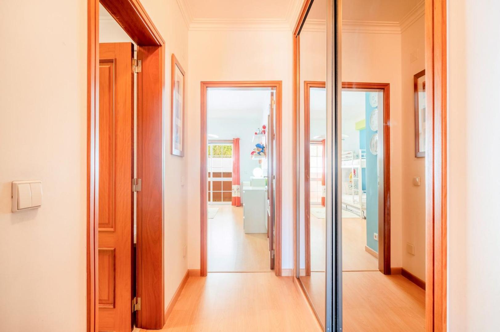 Guestready - Spacious Residence In Oeiras Barcarena Ngoại thất bức ảnh