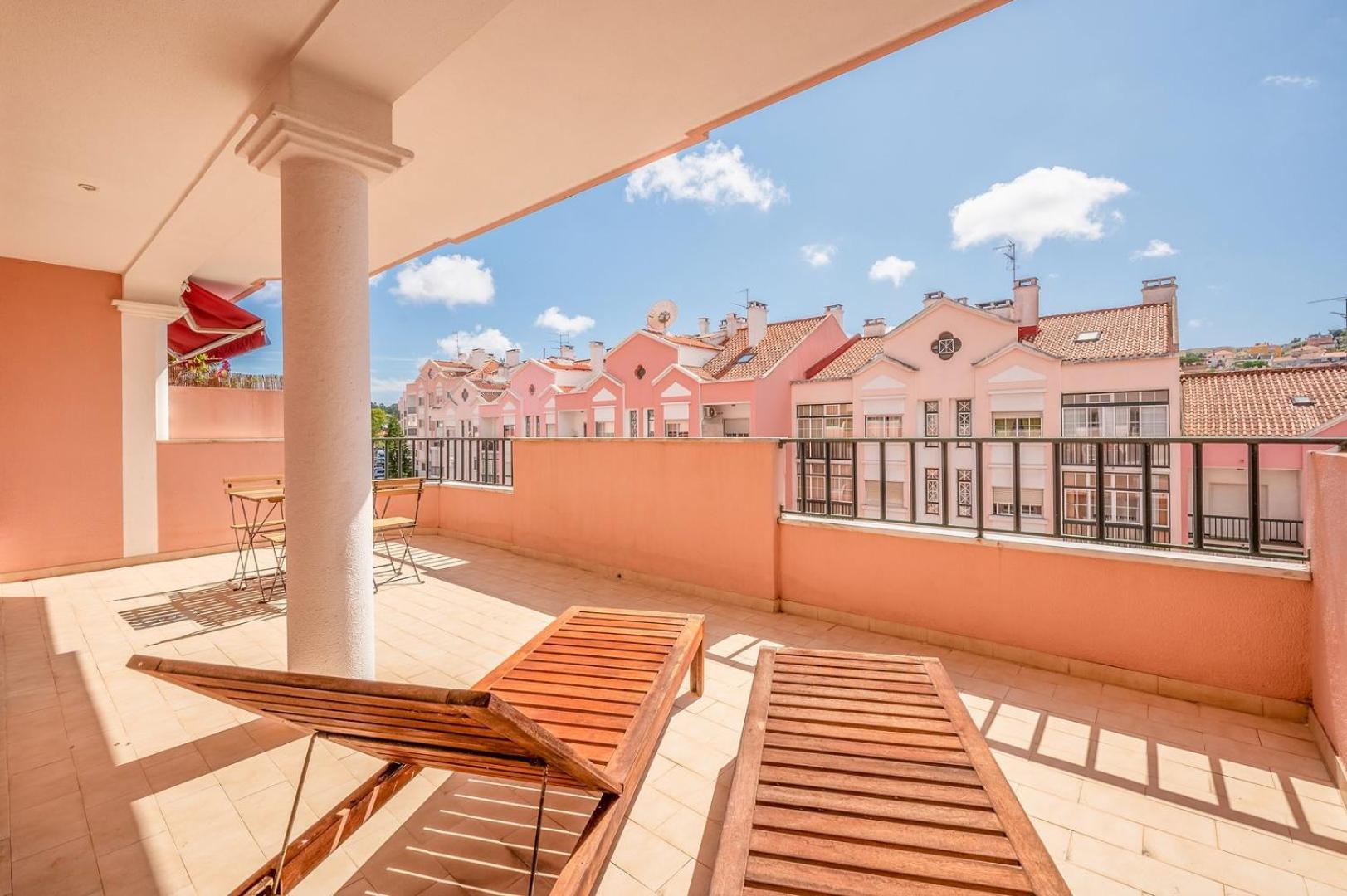 Guestready - Spacious Residence In Oeiras Barcarena Ngoại thất bức ảnh