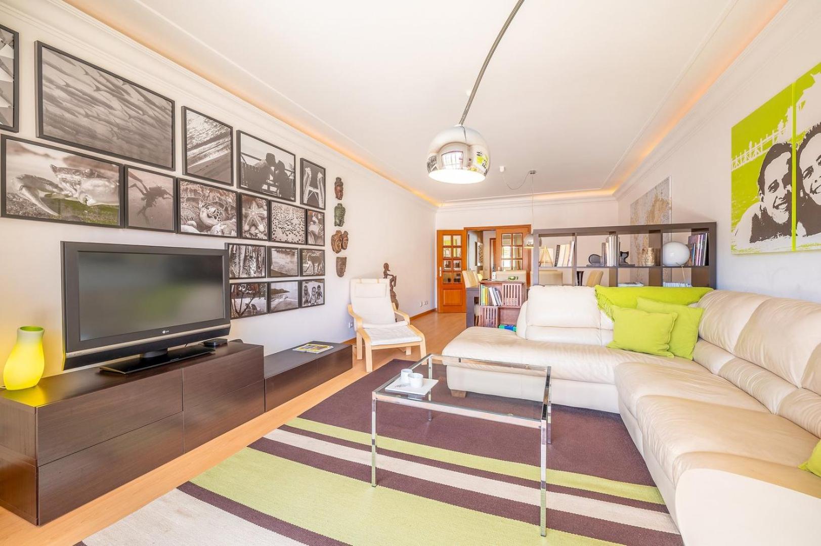 Guestready - Spacious Residence In Oeiras Barcarena Ngoại thất bức ảnh