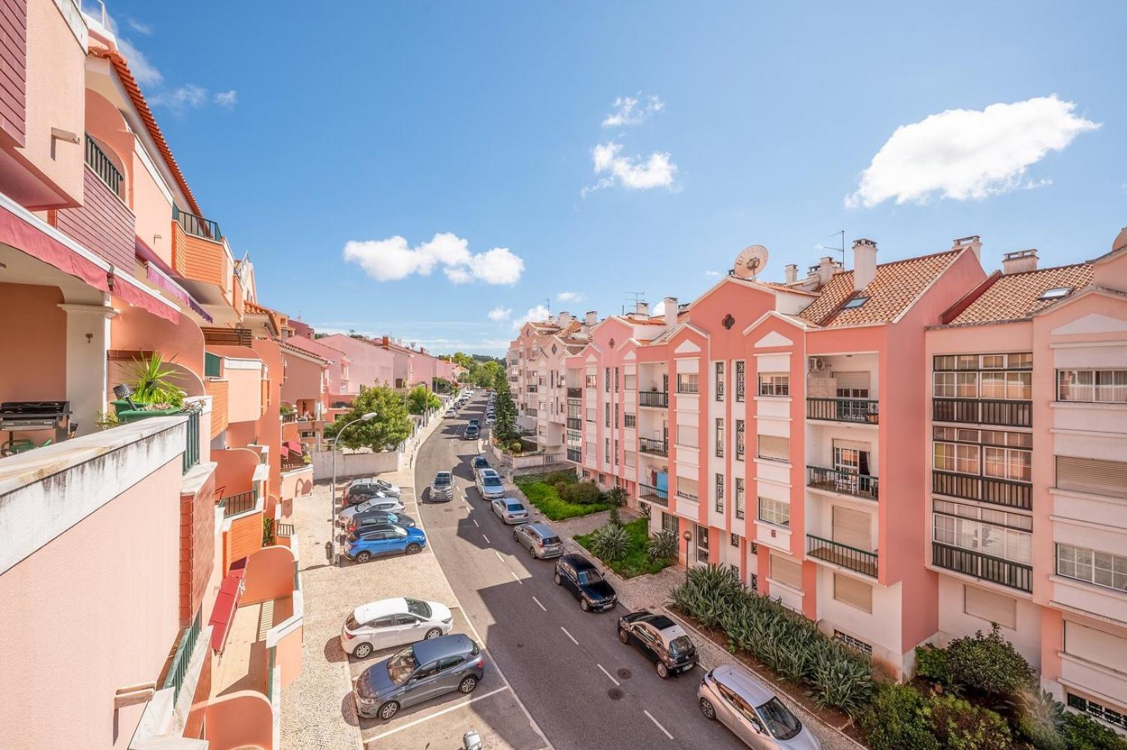 Guestready - Spacious Residence In Oeiras Barcarena Ngoại thất bức ảnh