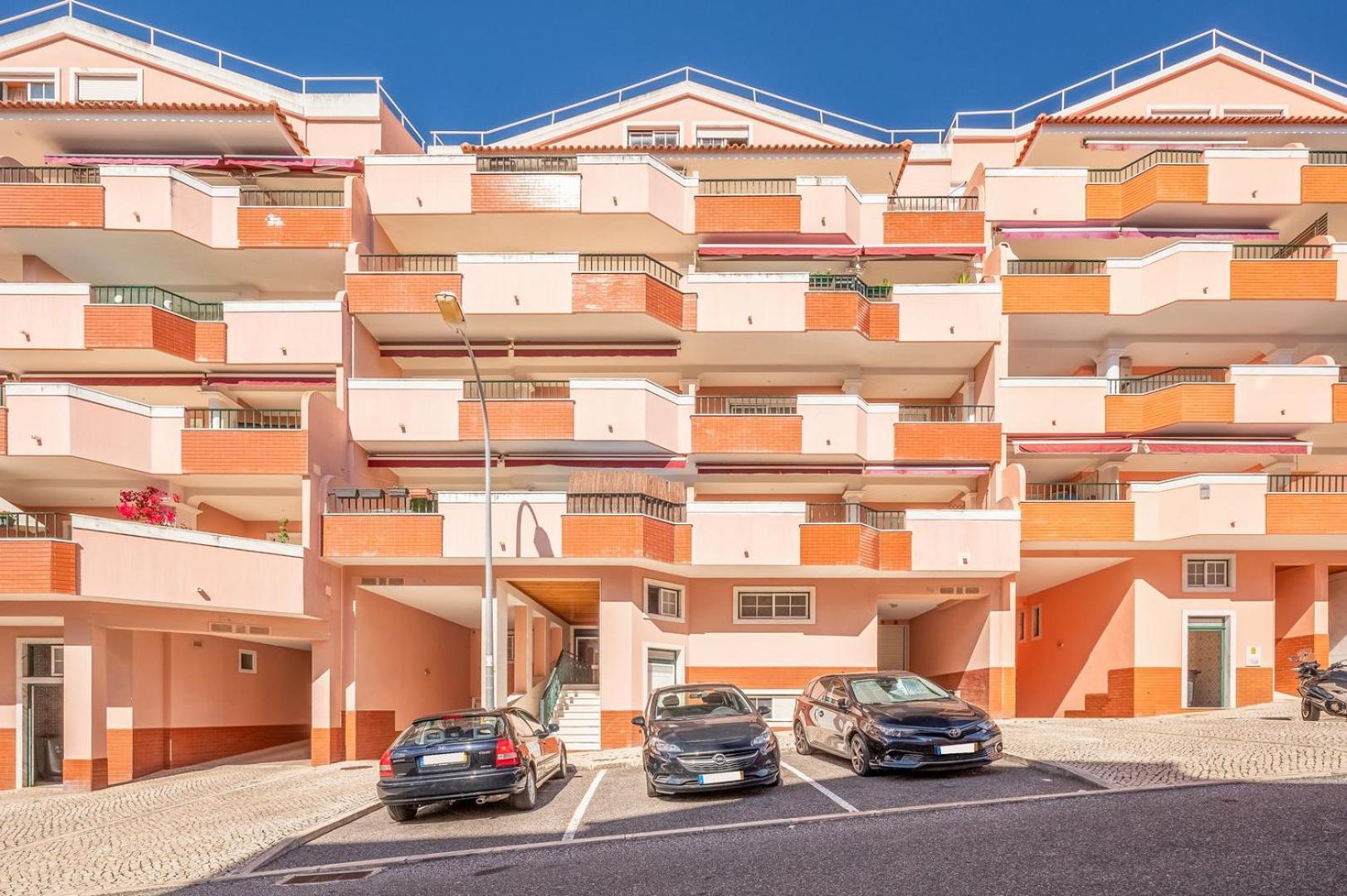 Guestready - Spacious Residence In Oeiras Barcarena Ngoại thất bức ảnh